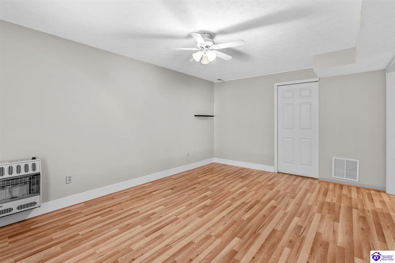 Listing Picture 289 Schlaefer Way Rineyville, KY 40162 MLS HK25002674