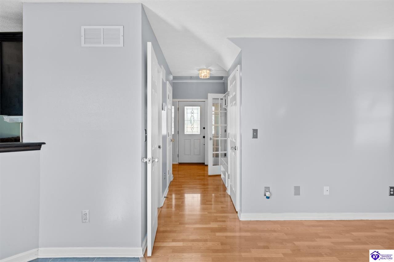 Listing Picture 289 Schlaefer Way Rineyville, KY 40162 MLS HK25002674