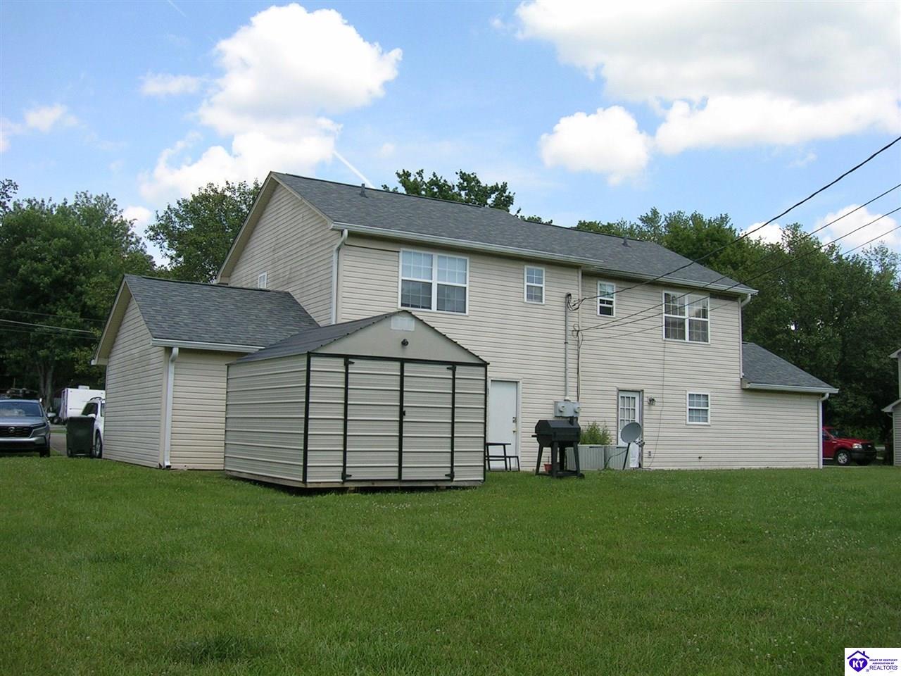 Listing Picture 2941 Unit 1 & 2 S Wilson Road Radcliff, KY 40160 MLS HK25002677