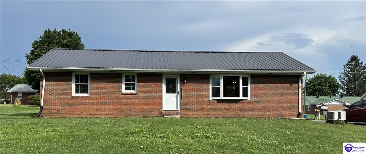106 Sunflower DriveCampbellsville, KY 42718