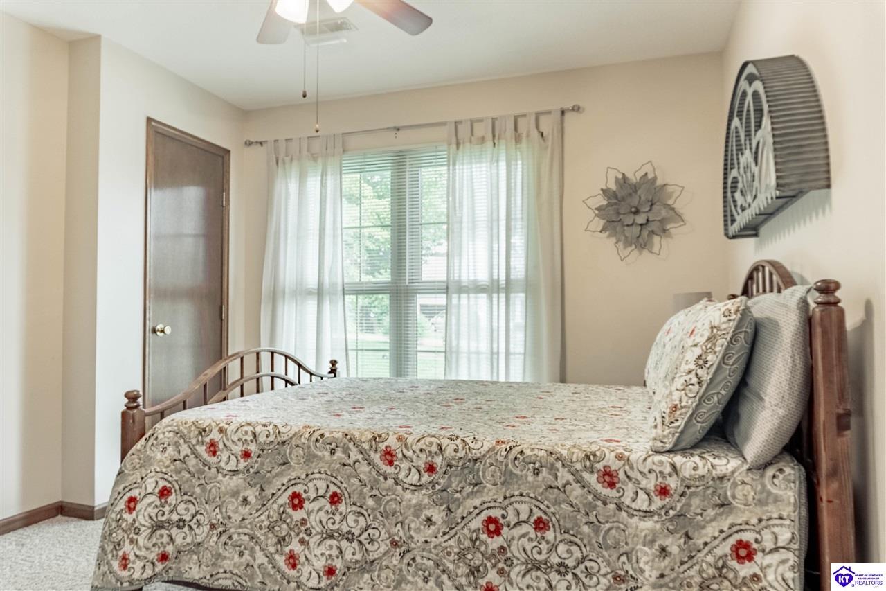 Listing Picture 401 College View Drive Elizabethtown, KY 42701 MLS HK25002751