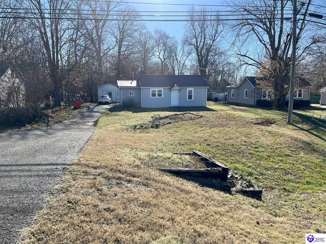 2921 Leitchfield RoadCecilia, KY 42724
