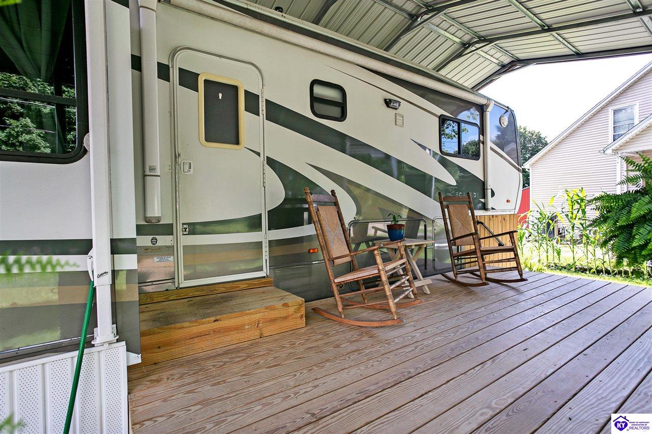 Listing Picture 300 College Street Buffalo, KY 42716 MLS HK25002839