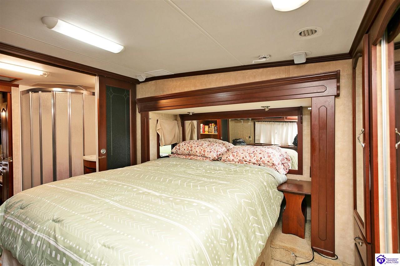 Listing Picture 300 College Street Buffalo, KY 42716 MLS HK25002839