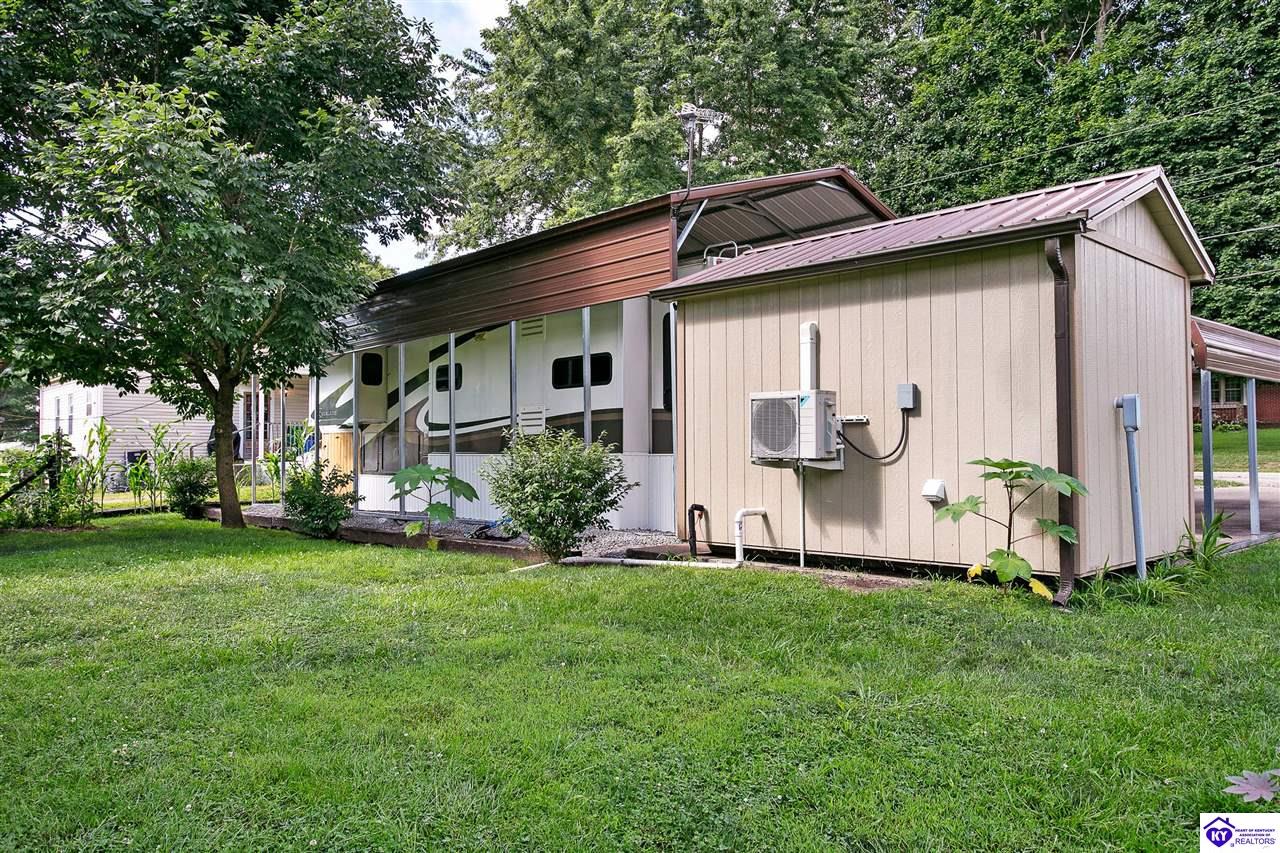 Listing Picture 300 College Street Buffalo, KY 42716 MLS HK25002839