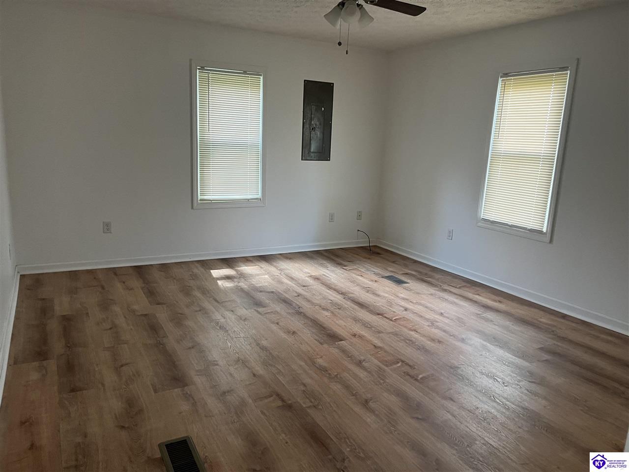 2921 Leitchfield RoadElizabethtown, KY 42701
