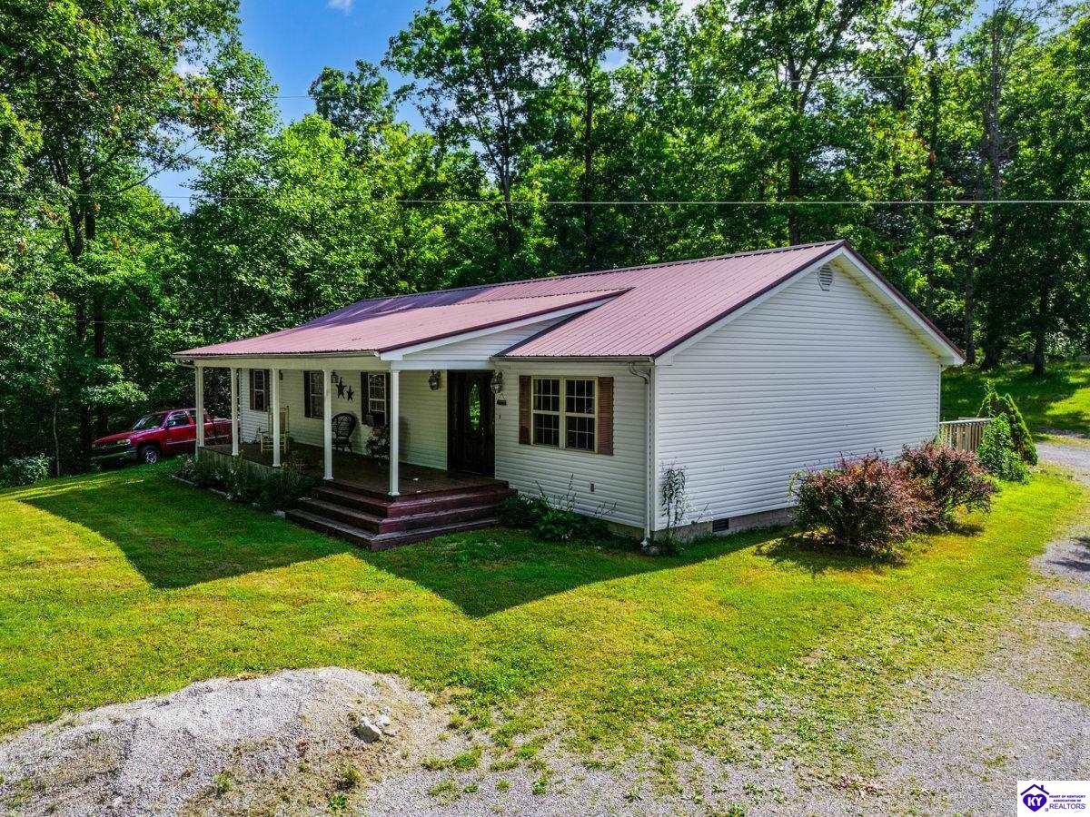 Listing Picture 220 Bolton School Road Bonnieville, KY 42713 MLS HK25002877