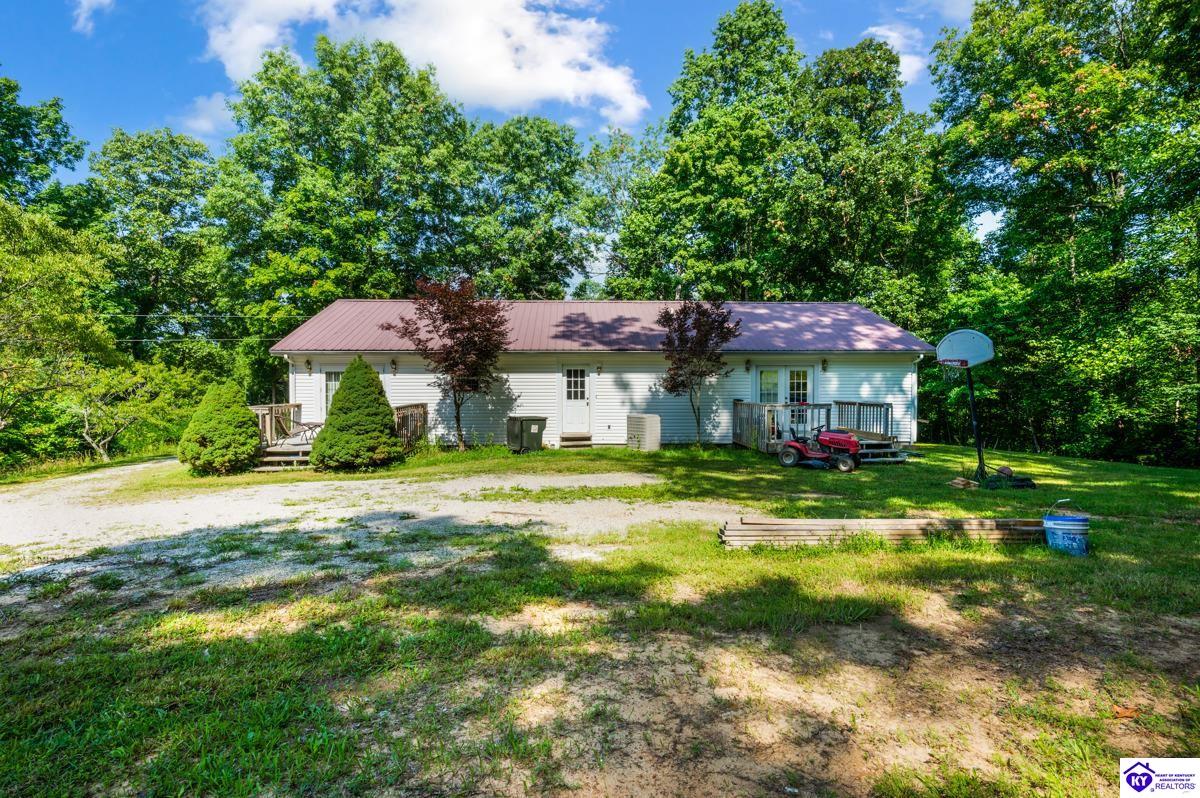 Listing Picture 220 Bolton School Road Bonnieville, KY 42713 MLS HK25002877