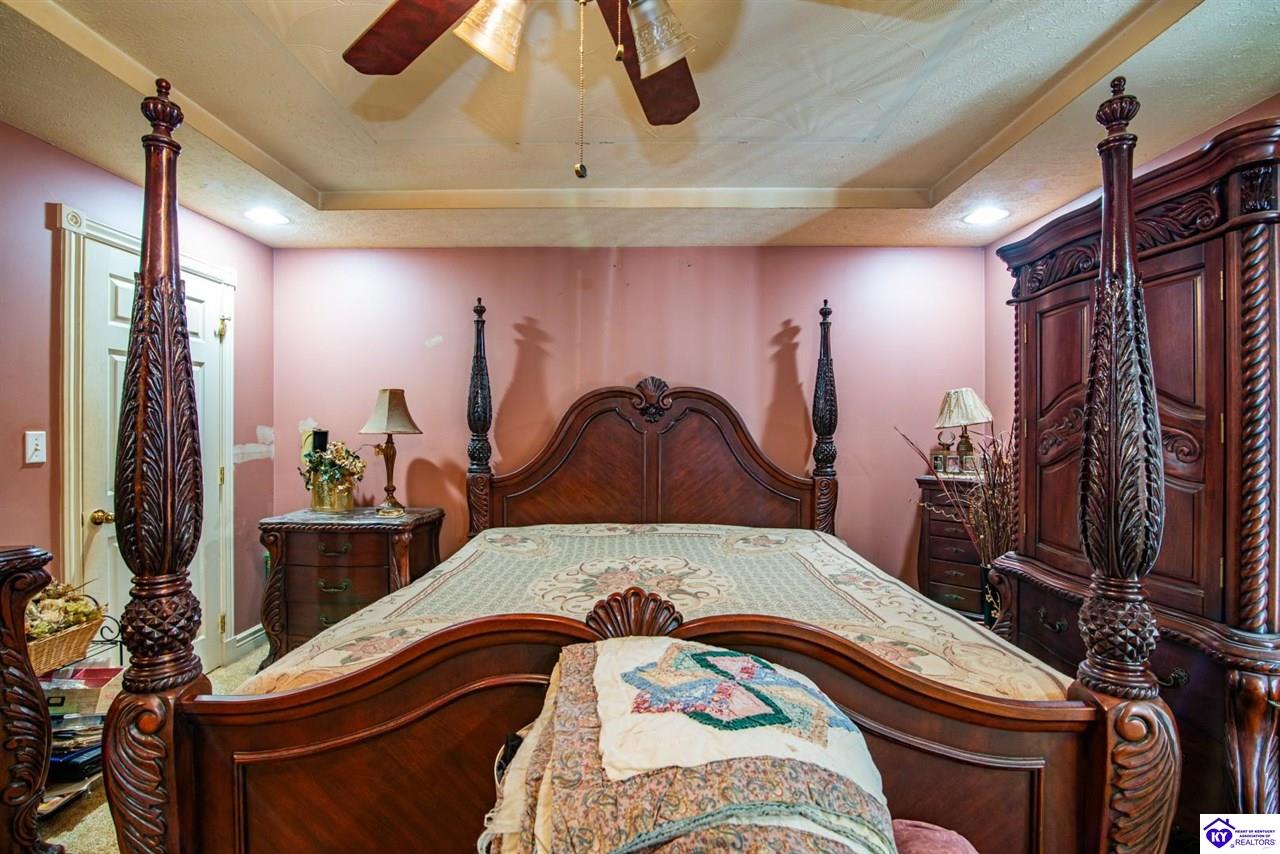 Listing Picture 220 Bolton School Road Bonnieville, KY 42713 MLS HK25002877