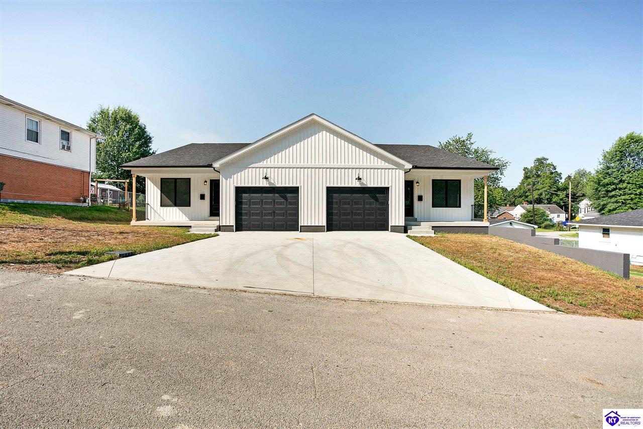 310 A/B Jefferson StreetElizabethtown,&nbsp;KY&nbsp;42701