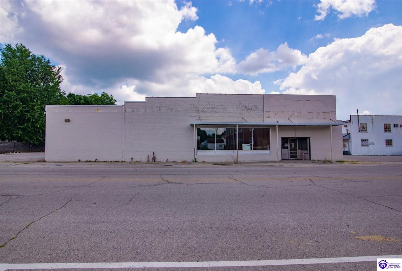 105 N English StreetLeitchfield, KY 42754