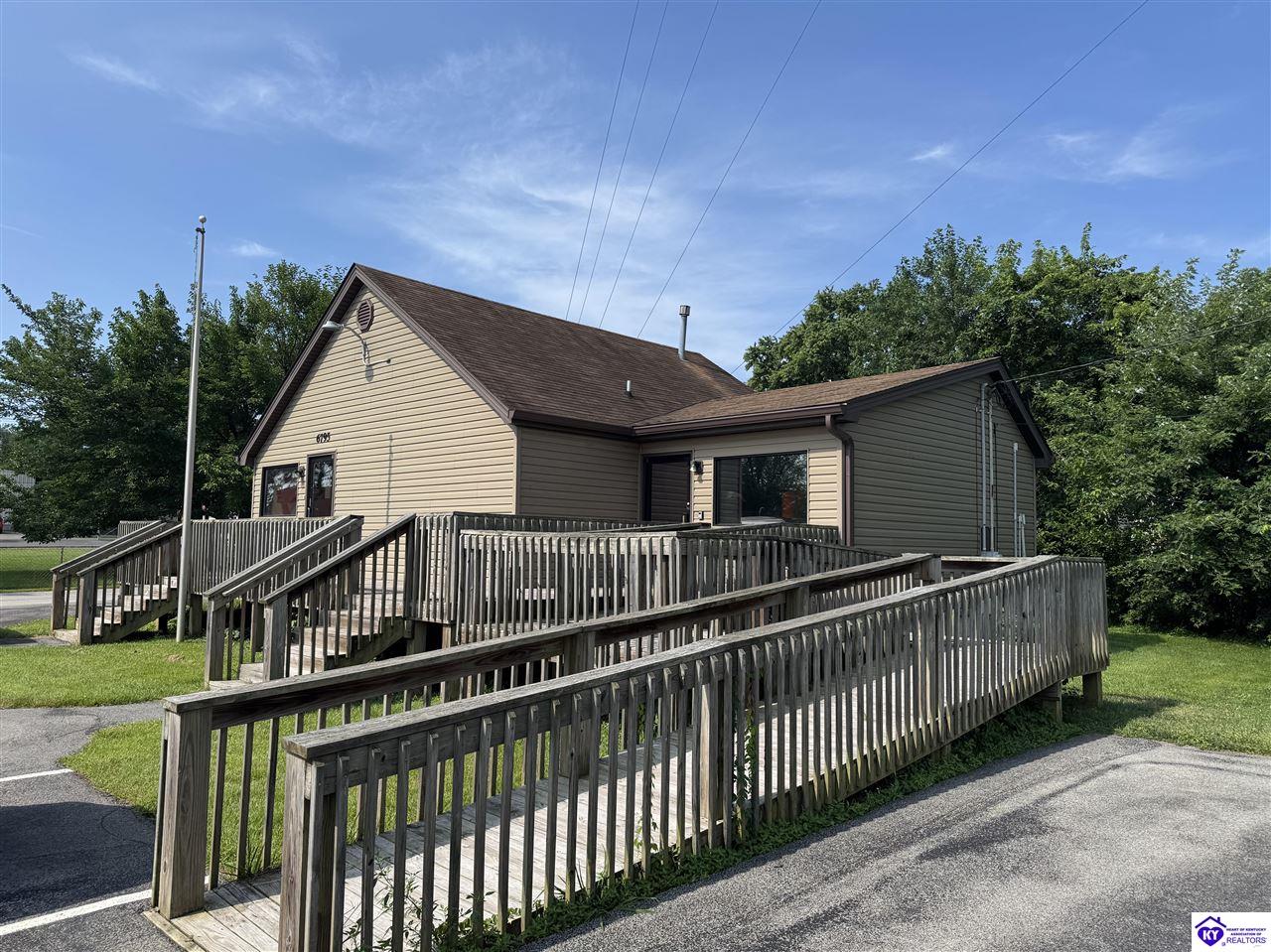 Listing Picture 6795 N Dixie Highway Elizabethtown, KY 42701 MLS HK25002935