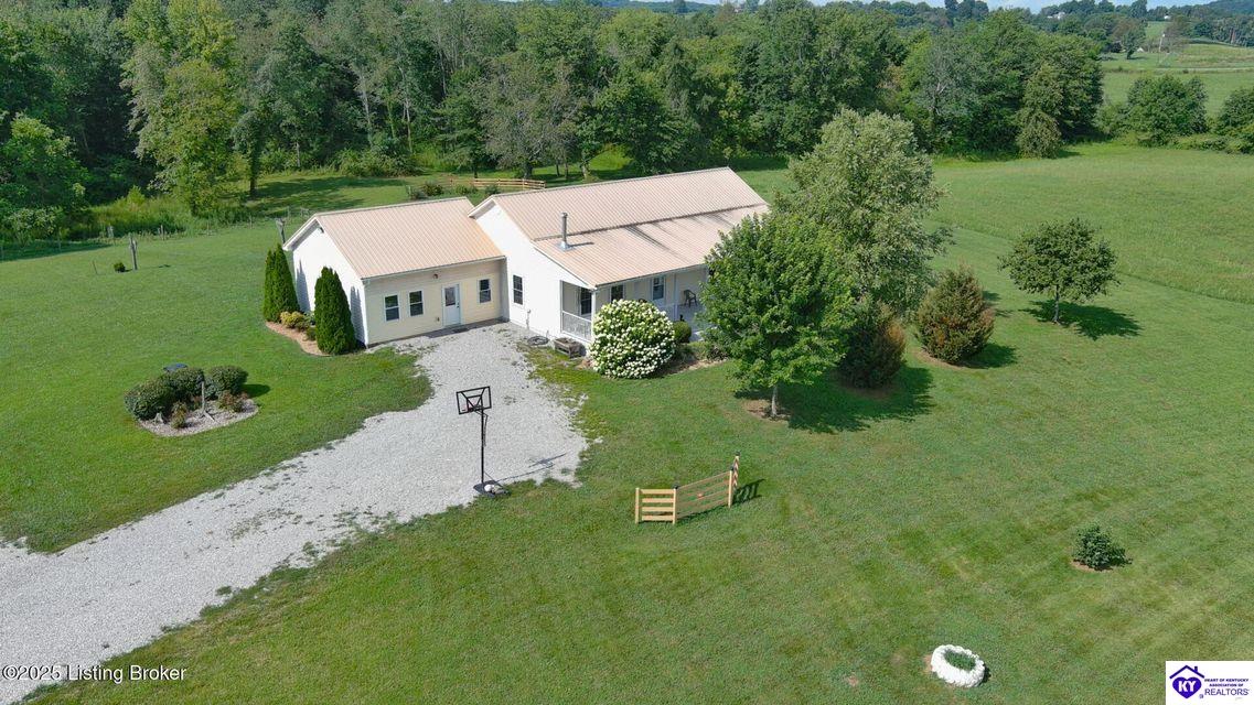 9755 Hardyville RoadHardyville, KY 42746