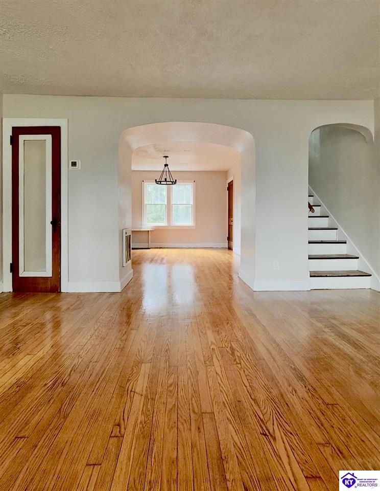 111 Highland AvenueVine Grove, KY 40175