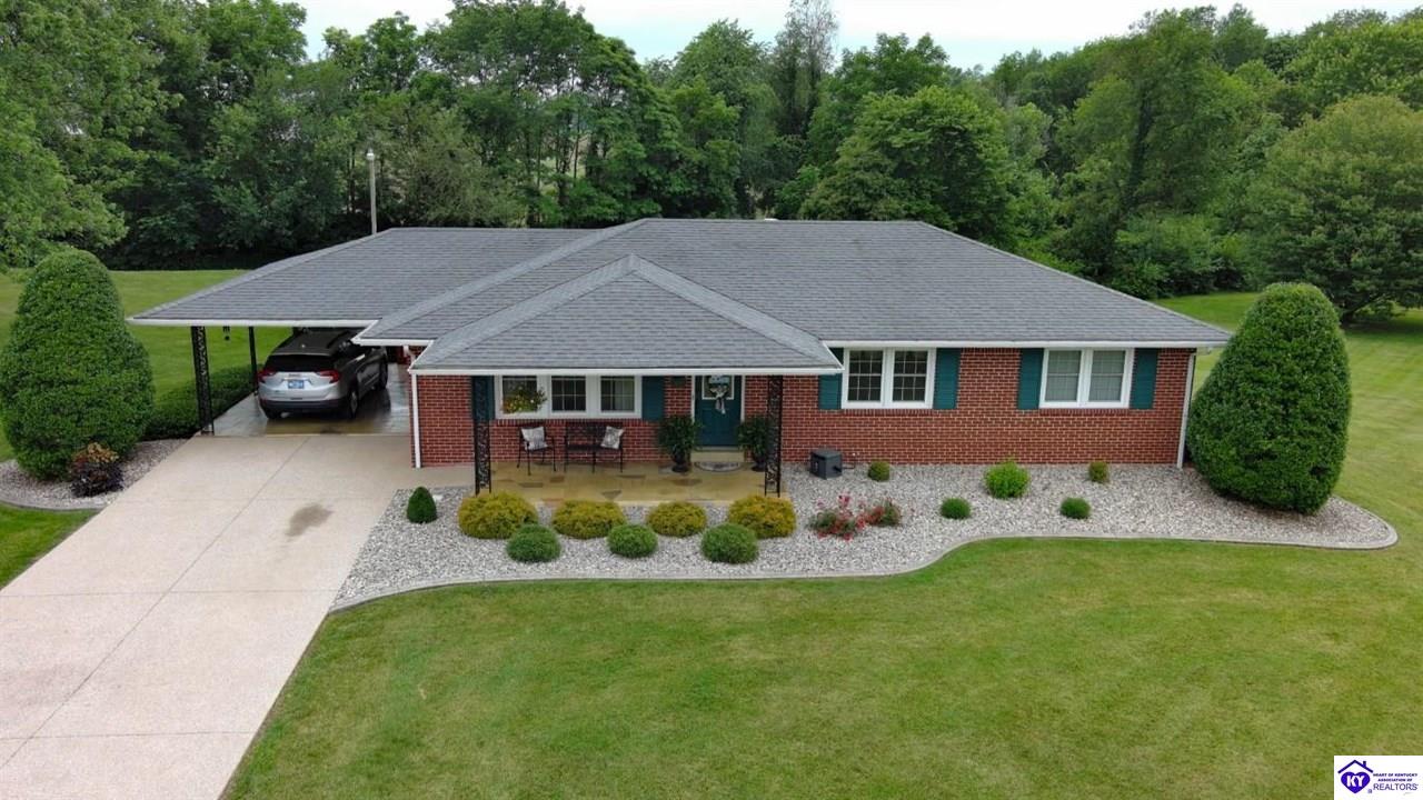 315 Hutcherson Heights DriveHodgenville, KY 42748