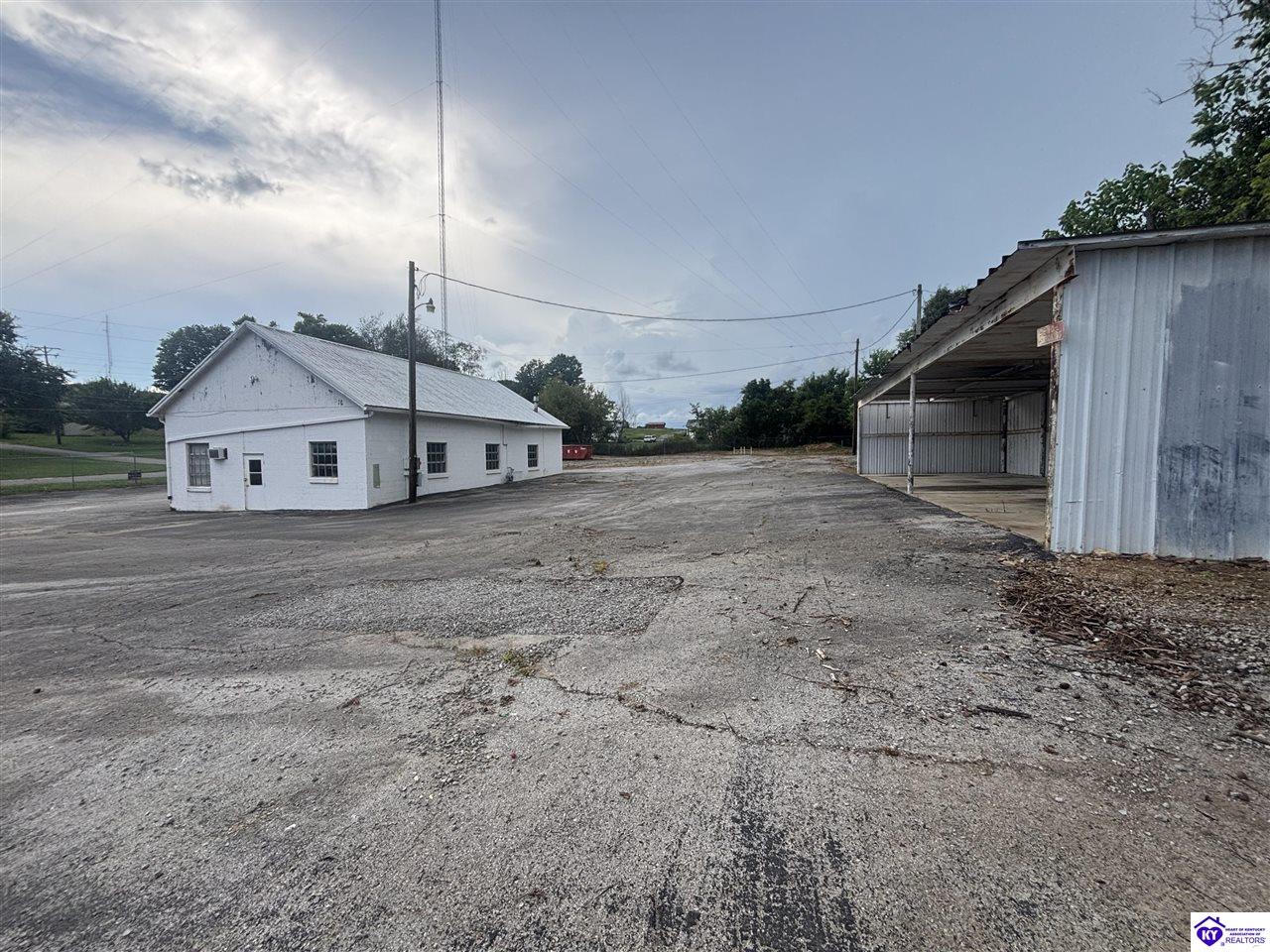 Listing Picture 108 Virginia Avenue Campbellsville, KY 42718 MLS HK25003012