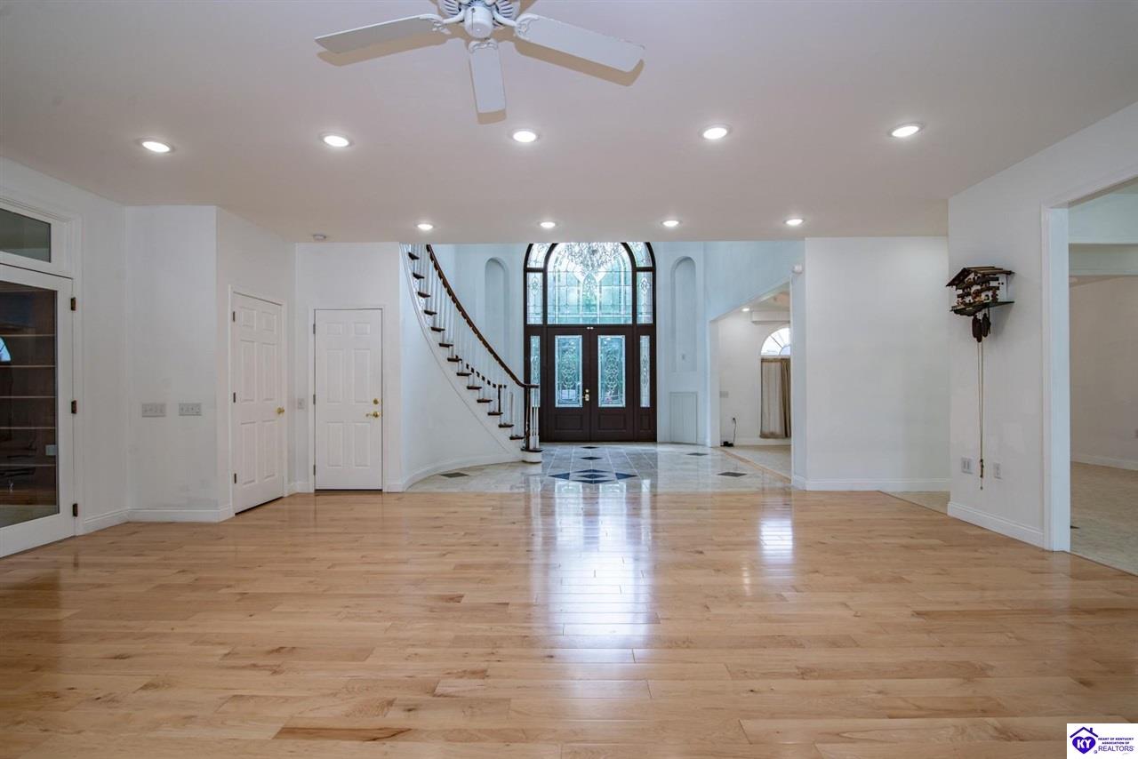 Listing Picture 1112 Cave Run Lane Elizabethtown, KY 42701 MLS HK25003022