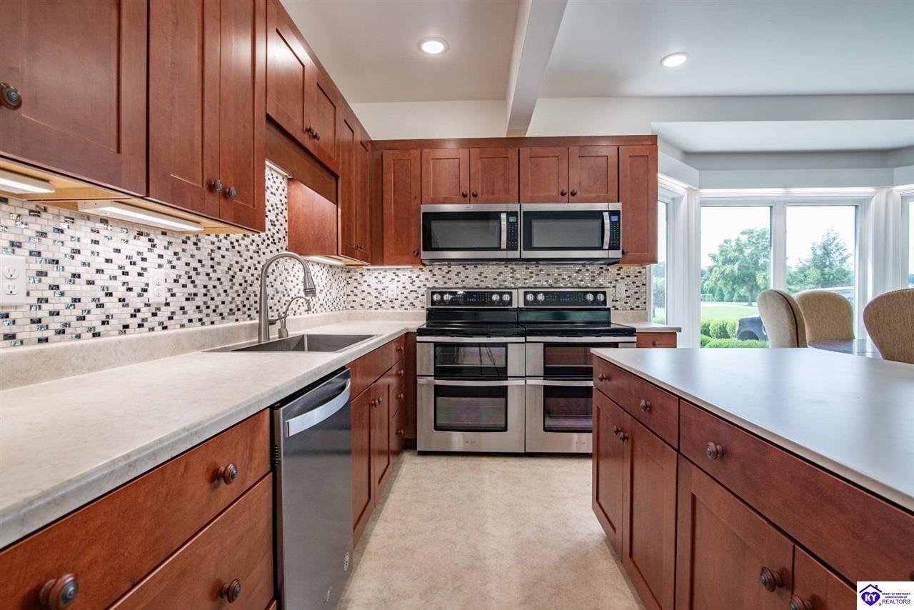 Listing Picture 1112 Cave Run Lane Elizabethtown, KY 42701 MLS HK25003022