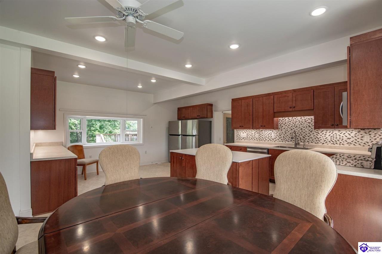 Listing Picture 1112 Cave Run Lane Elizabethtown, KY 42701 MLS HK25003022