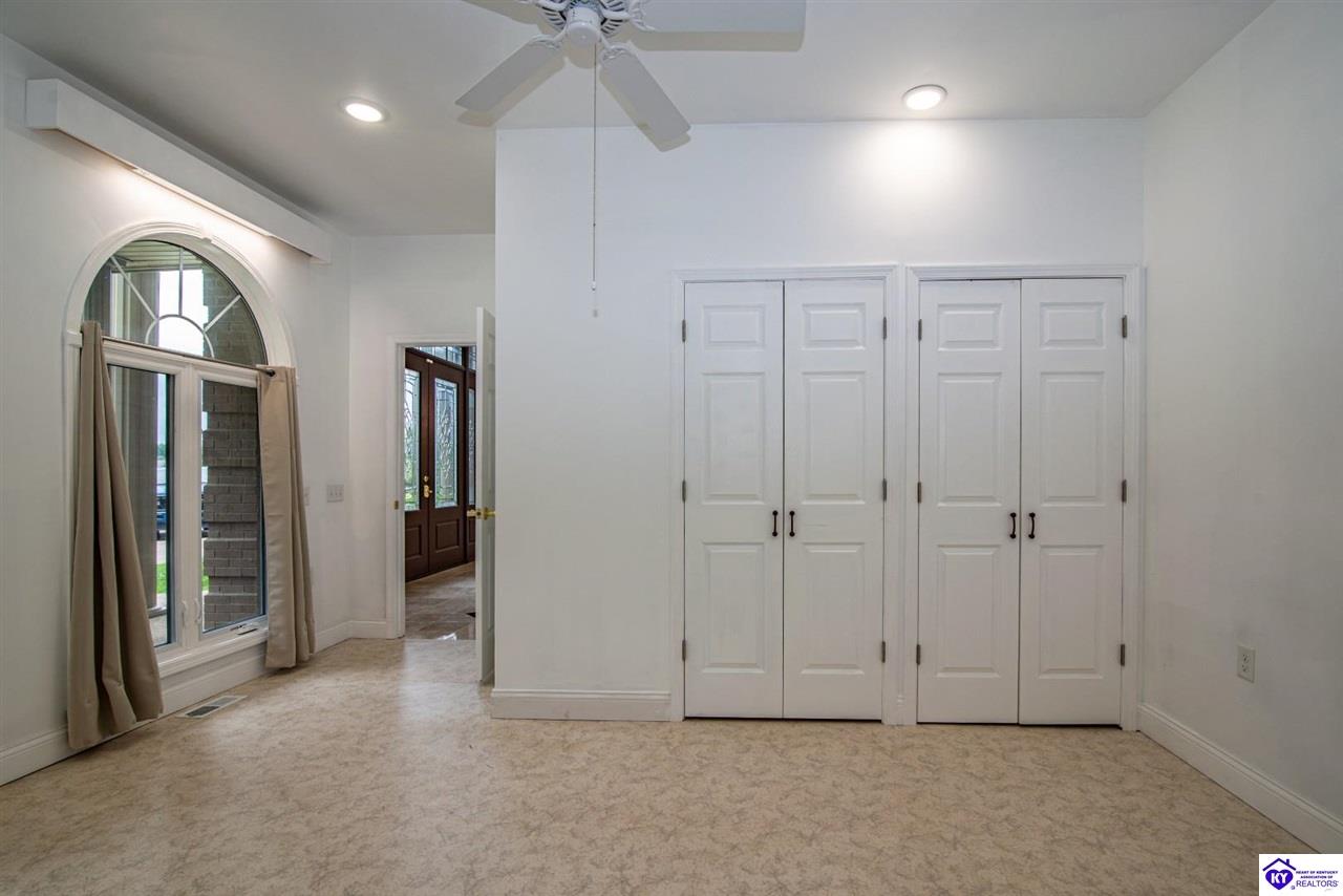 Listing Picture 1112 Cave Run Lane Elizabethtown, KY 42701 MLS HK25003022