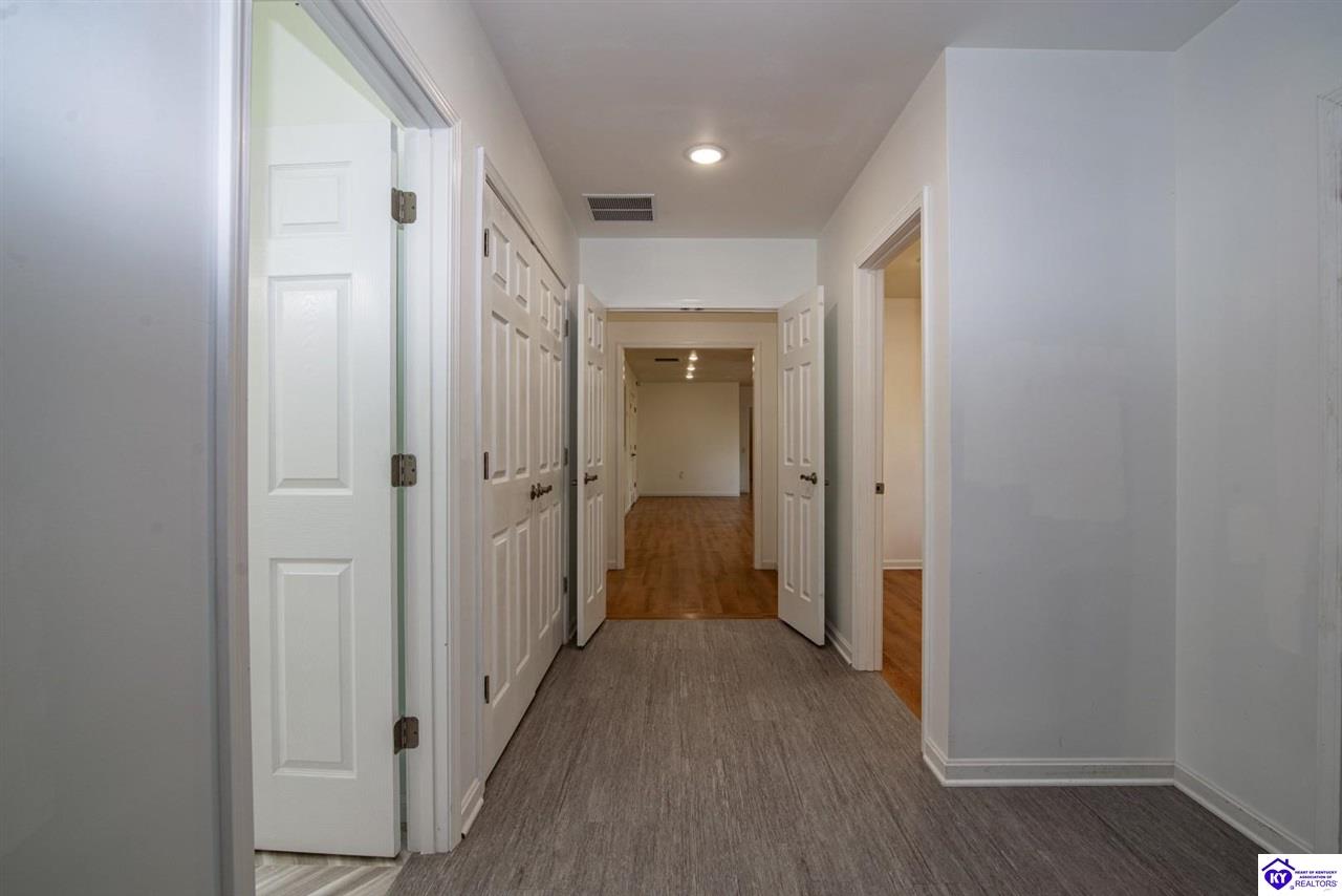 Listing Picture 1112 Cave Run Lane Elizabethtown, KY 42701 MLS HK25003022