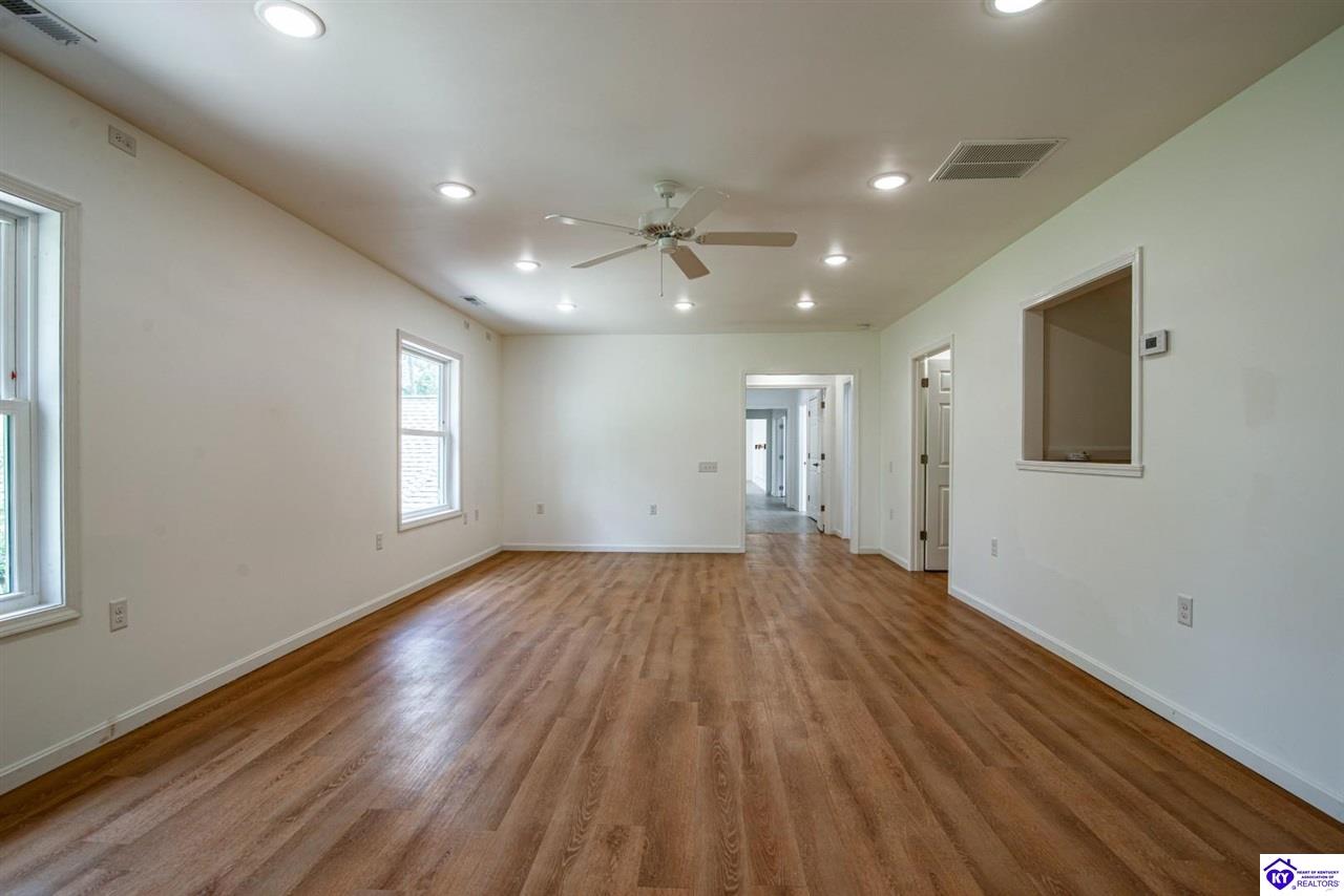 Listing Picture 1112 Cave Run Lane Elizabethtown, KY 42701 MLS HK25003022