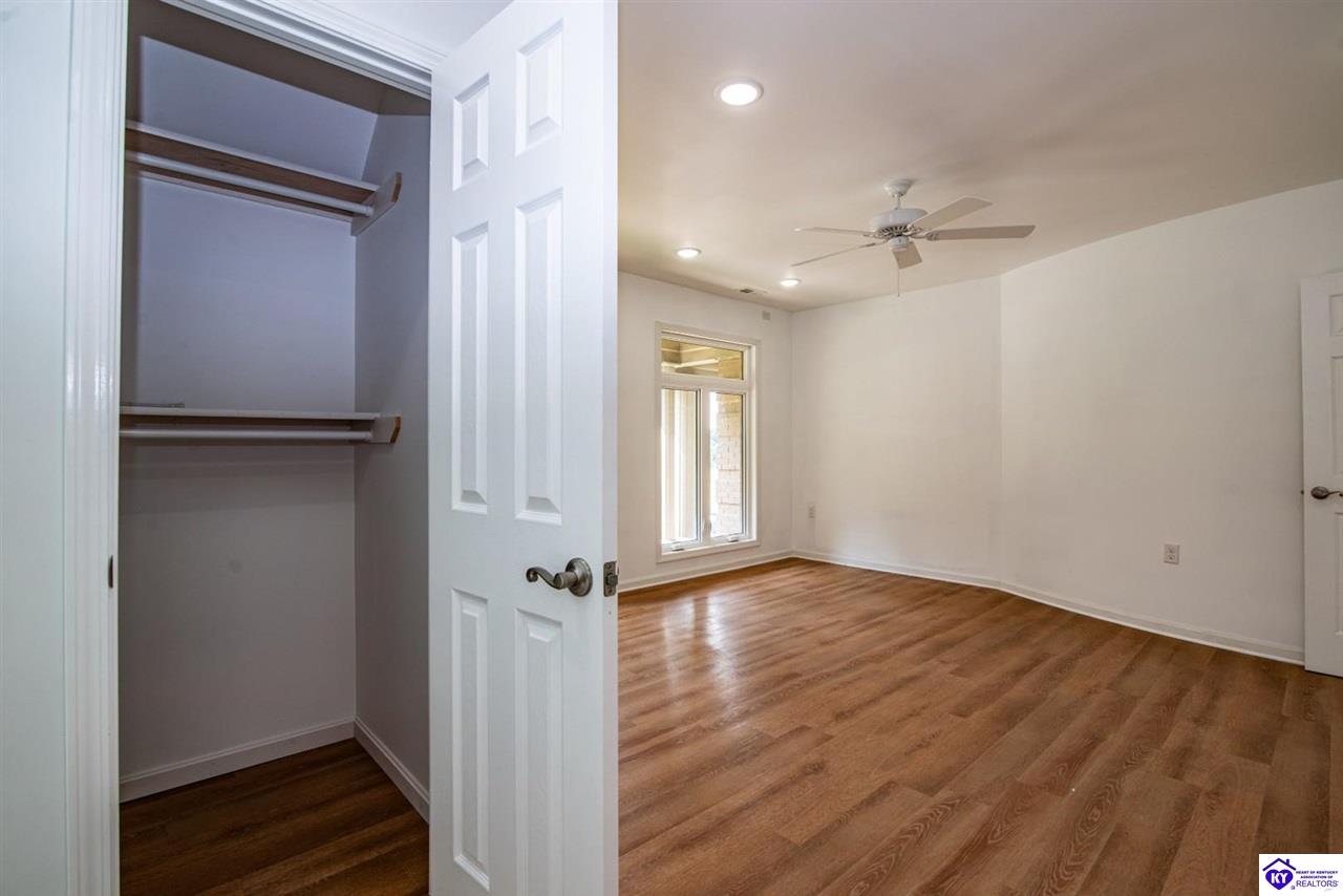 Listing Picture 1112 Cave Run Lane Elizabethtown, KY 42701 MLS HK25003022