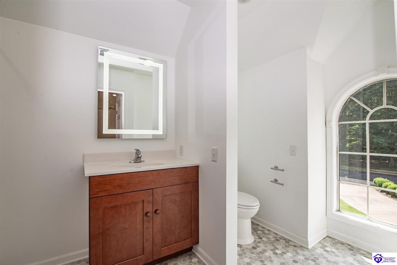 Listing Picture 1112 Cave Run Lane Elizabethtown, KY 42701 MLS HK25003022