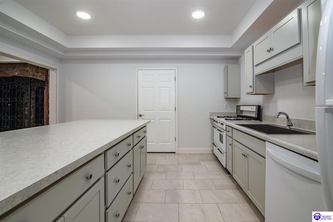 Listing Picture 1112 Cave Run Lane Elizabethtown, KY 42701 MLS HK25003022