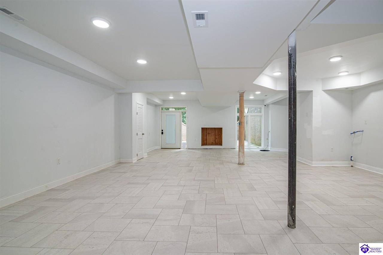 Listing Picture 1112 Cave Run Lane Elizabethtown, KY 42701 MLS HK25003022