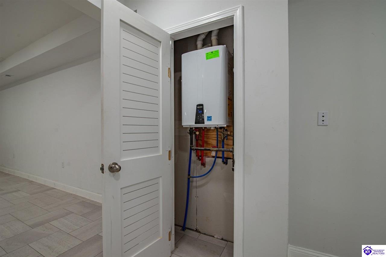 Listing Picture 1112 Cave Run Lane Elizabethtown, KY 42701 MLS HK25003022