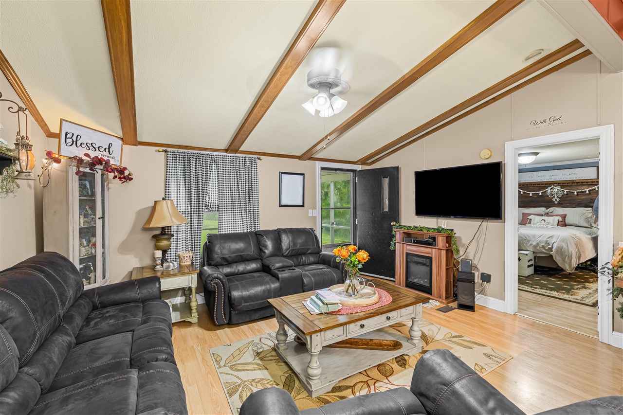 515 Boling Road