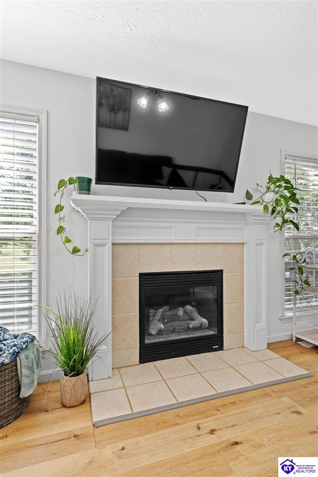 Listing Picture 2100 Crossfield Drive Elizabethtown, KY 42701 MLS HK25003093