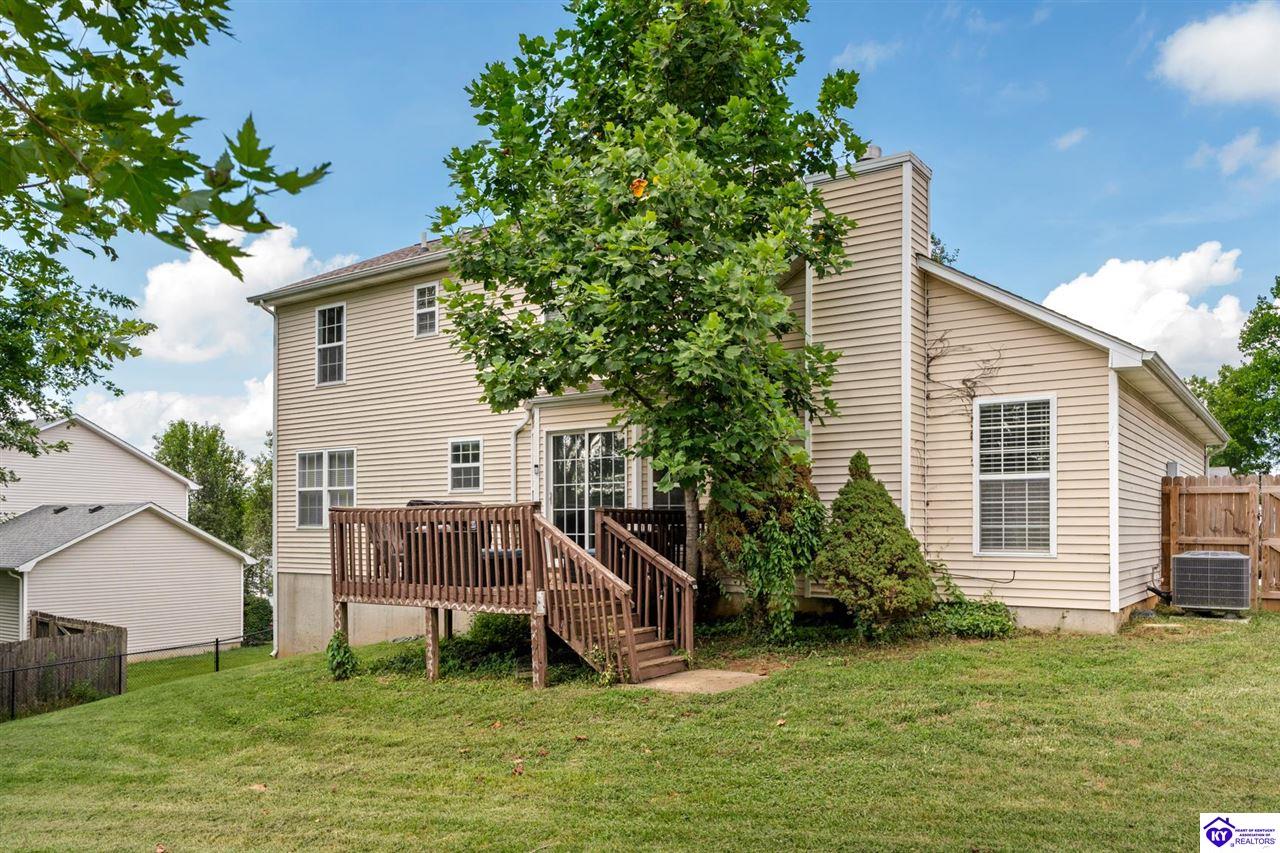 Listing Picture 2100 Crossfield Drive Elizabethtown, KY 42701 MLS HK25003093