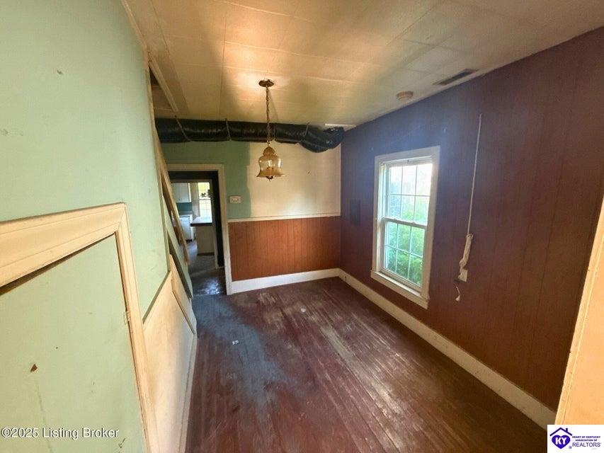 Listing Picture 2742 W Hill Street Vine Grove, KY 40175 MLS HK25003155