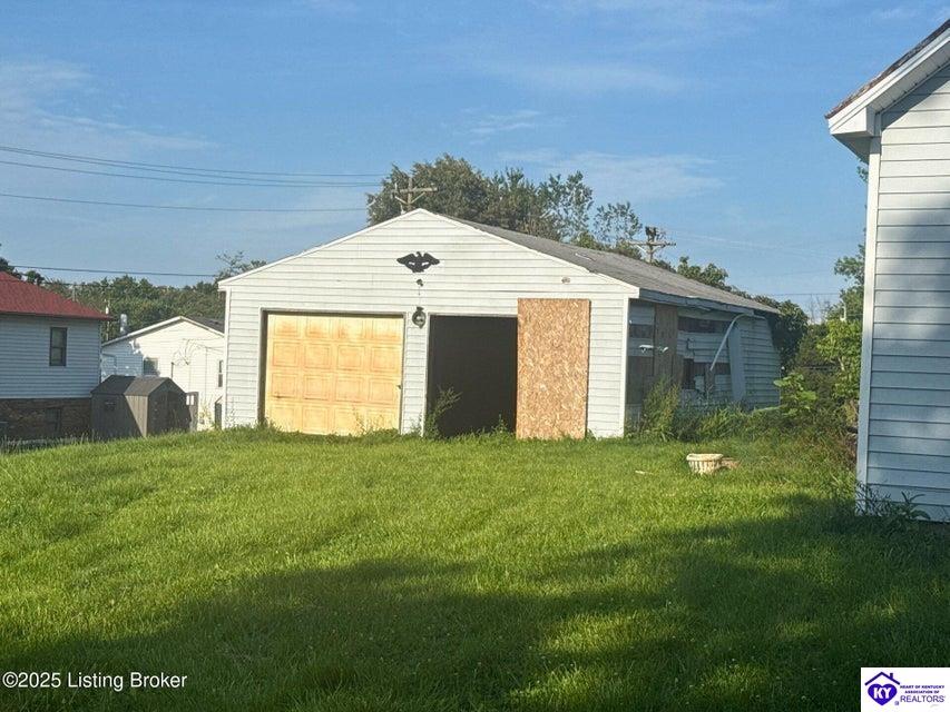 Listing Picture 2742 W Hill Street Vine Grove, KY 40175 MLS HK25003155