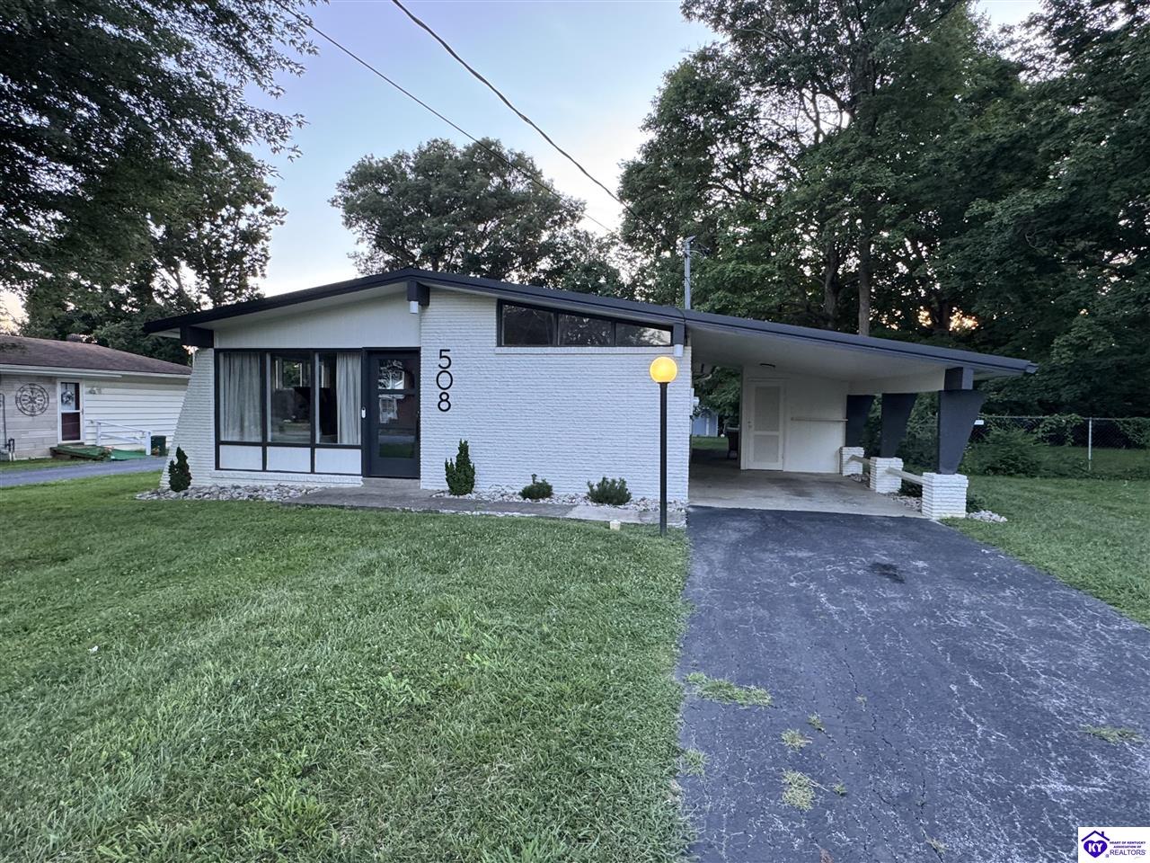 508 Sunrise LaneElizabethtown, KY 42701