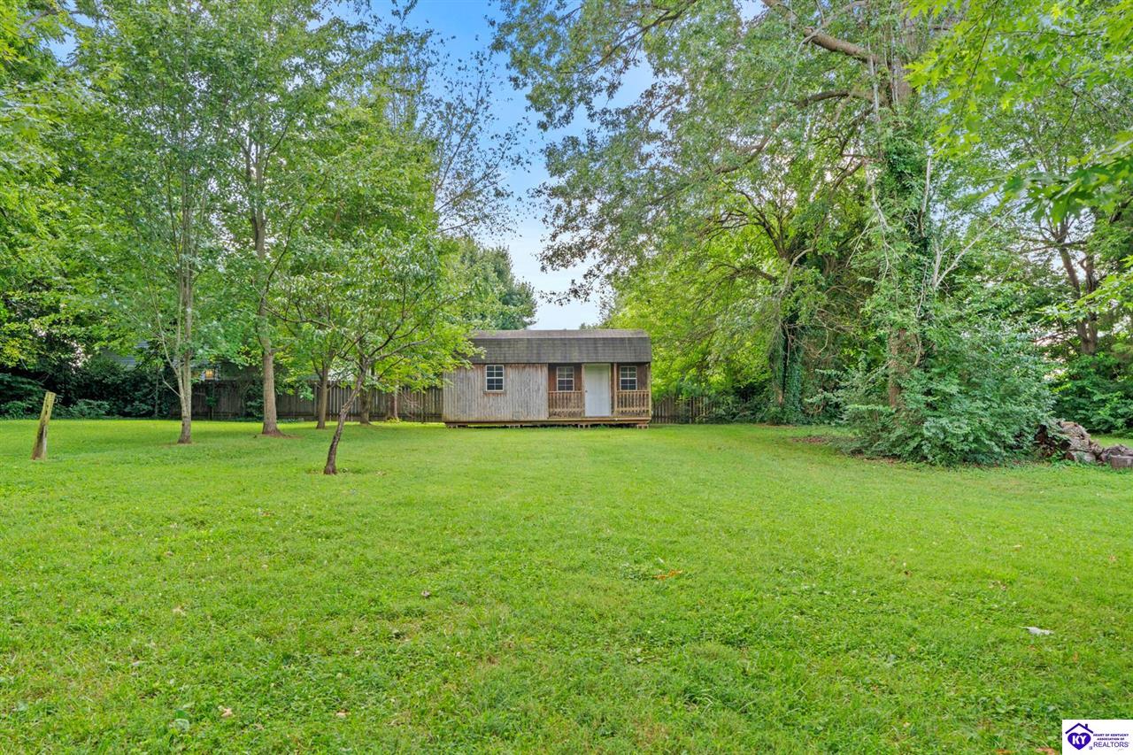 Listing Picture 216 W Warfield Street Elizabethtown, KY 42701 MLS HK25003193