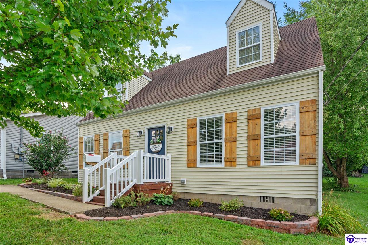 Listing Picture 216 W Warfield Street Elizabethtown, KY 42701 MLS HK25003193