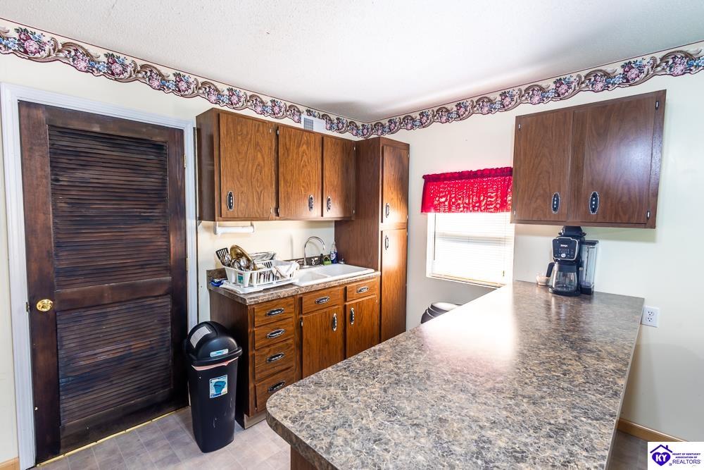 1198 Glendale Hodgenville Road Glendale, KY 42740 #3