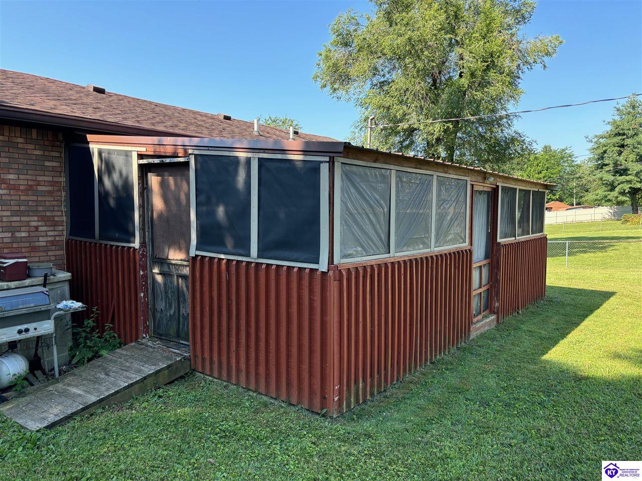 Listing Picture 1724 Holly Court Radcliff, KY 40160 MLS HK25003203