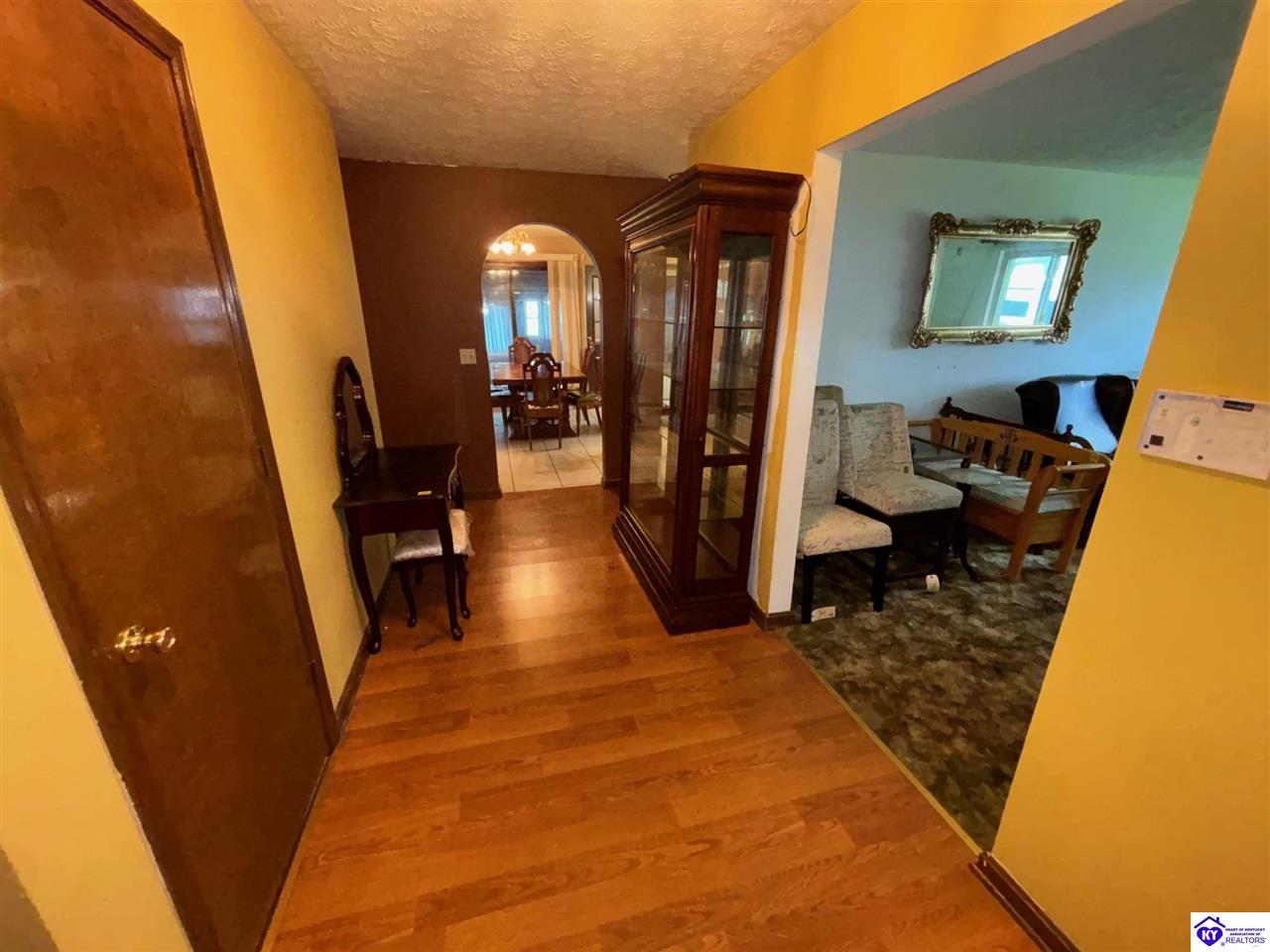 Listing Picture 1724 Holly Court Radcliff, KY 40160 MLS HK25003203