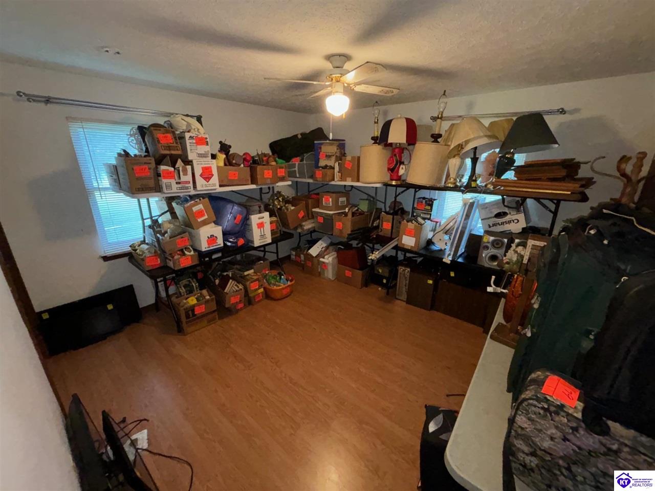 Listing Picture 1724 Holly Court Radcliff, KY 40160 MLS HK25003203