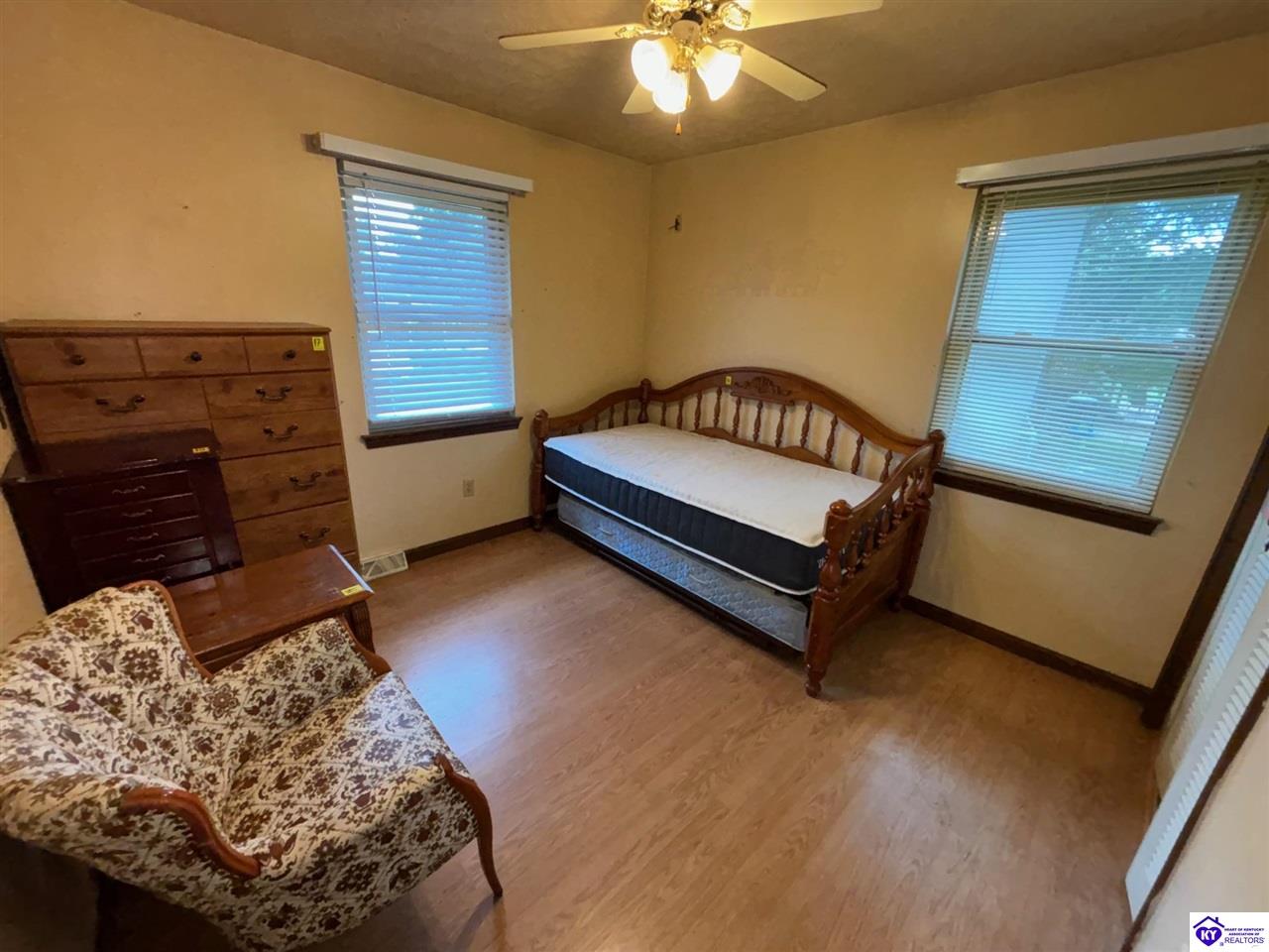 Listing Picture 1724 Holly Court Radcliff, KY 40160 MLS HK25003203