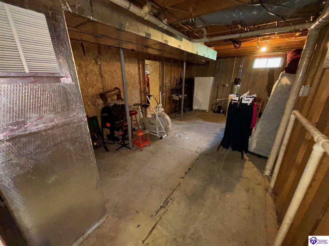 Listing Picture 1724 Holly Court Radcliff, KY 40160 MLS HK25003203