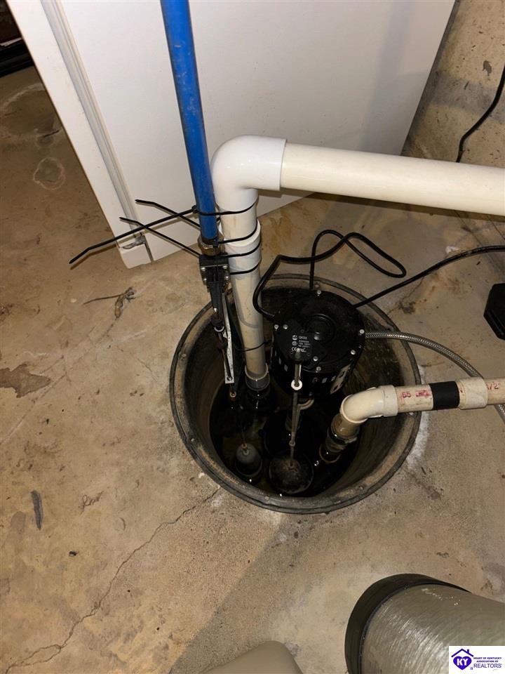 Listing Picture 1724 Holly Court Radcliff, KY 40160 MLS HK25003203