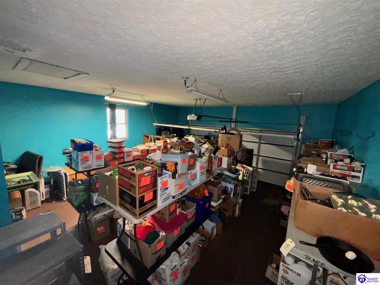 Listing Picture 1724 Holly Court Radcliff, KY 40160 MLS HK25003203