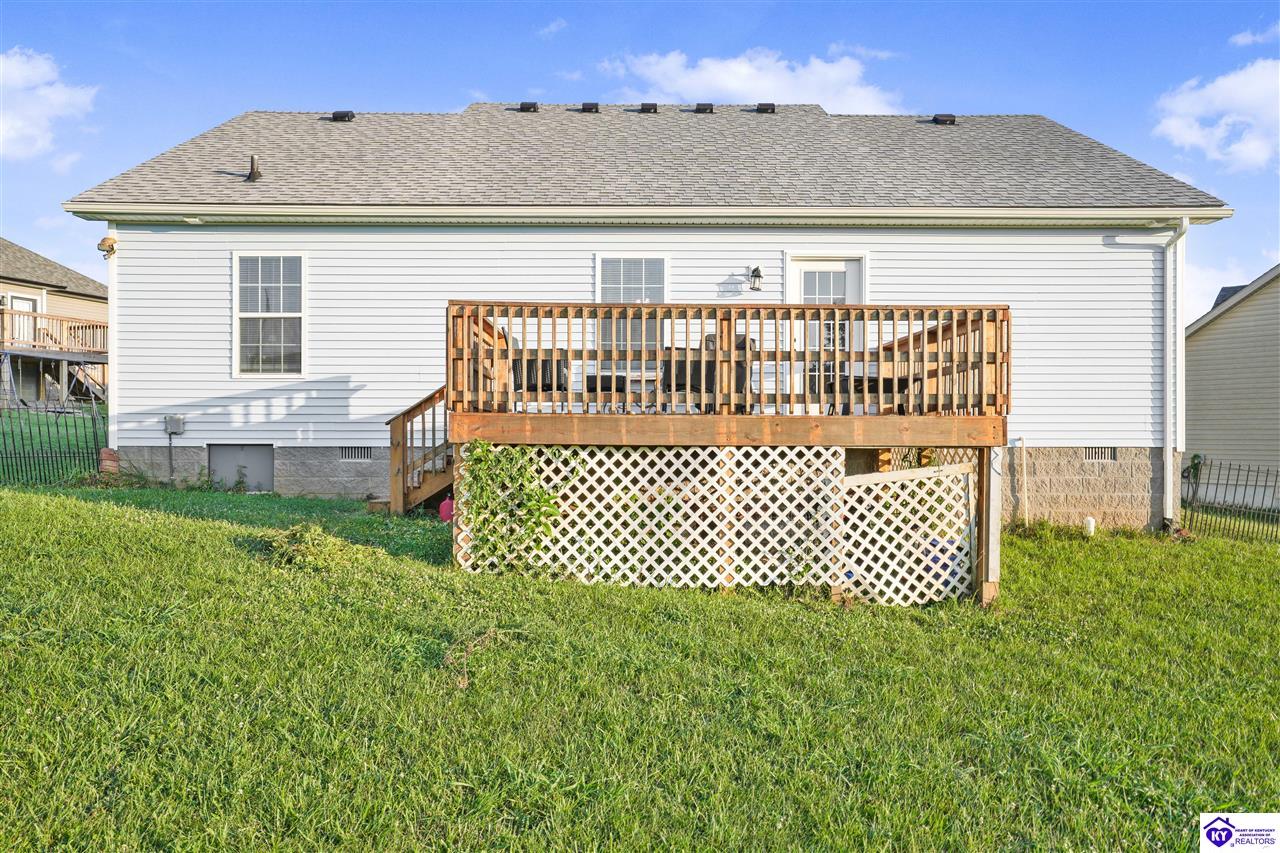 Listing Picture 102 Devers Court Bardstown, KY 40004 MLS HK25003219