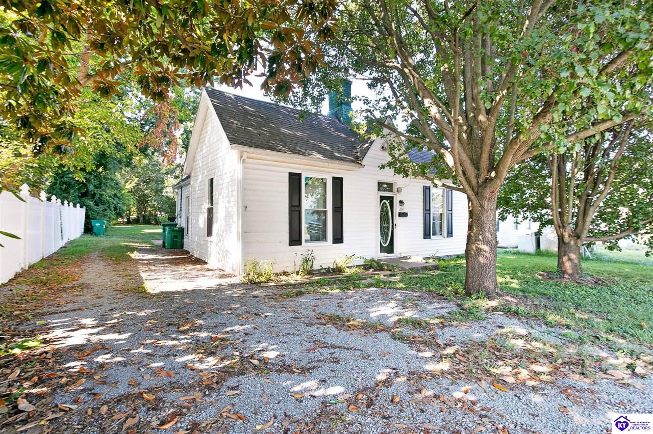 214 E Factory StreetHarrodsburg,&nbsp;KY&nbsp;40330