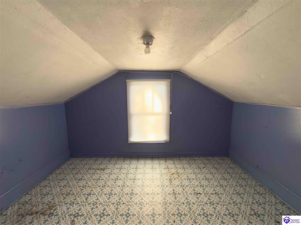 Listing Picture 406 Oak Street Columbia, KY 42728 MLS HK25003346